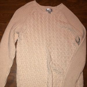 Cream Knitt Sweater